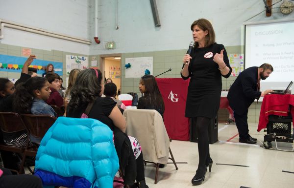 First Lady O'Malley Address Armistead Gardens Students on Bullying