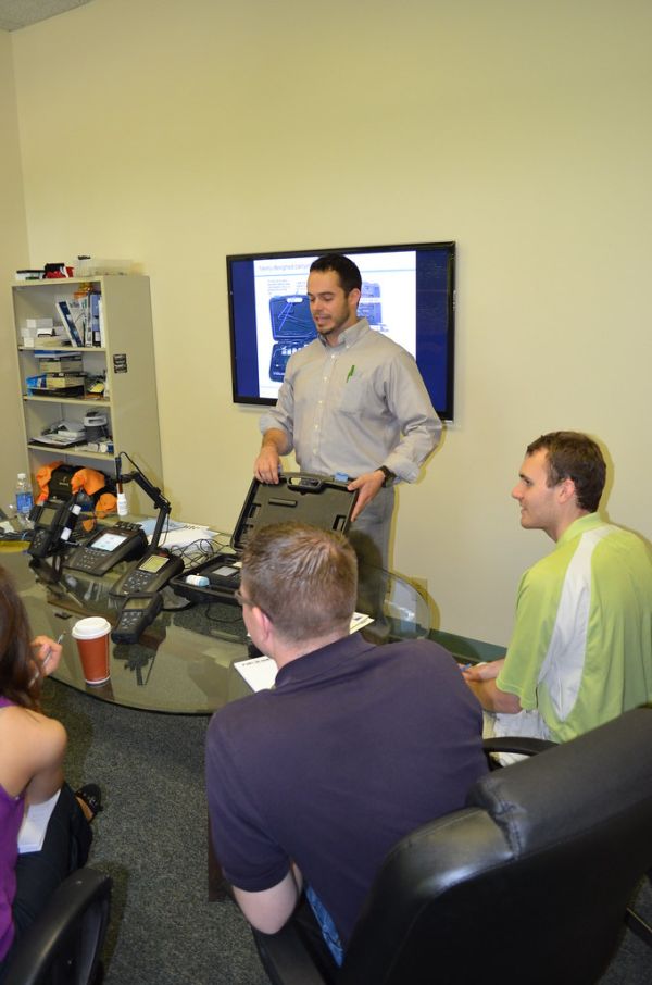Jeff from Thermo Scientific displays the all-inclusive carry case