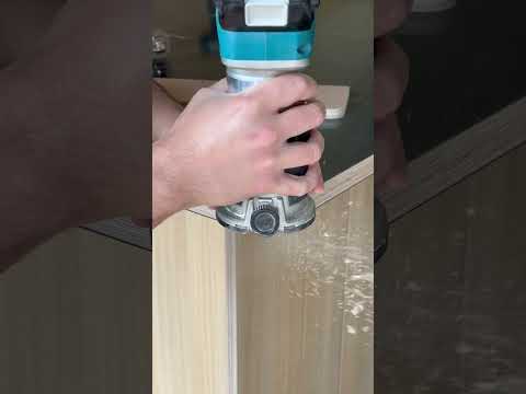 From square to round. 25mm birch ply bench top getting its corners rounded over #trusttheprocess