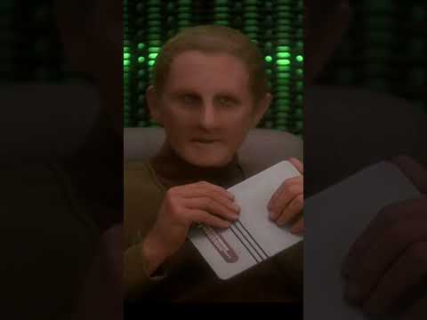 Ejana's Troubled Past Catches Up #startrek #deepspacenine #drama
